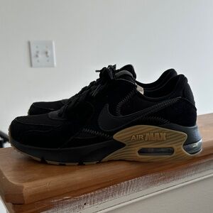 Nike Air Max Men's Black with Gum Midsole Sneakers